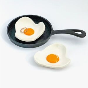 EGG DISH